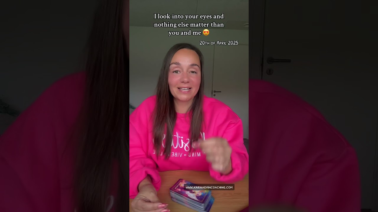 I LOOK INTO YOUR EYES AND NOTHING ELSE MATTERS THAN YOU AND ME 😍