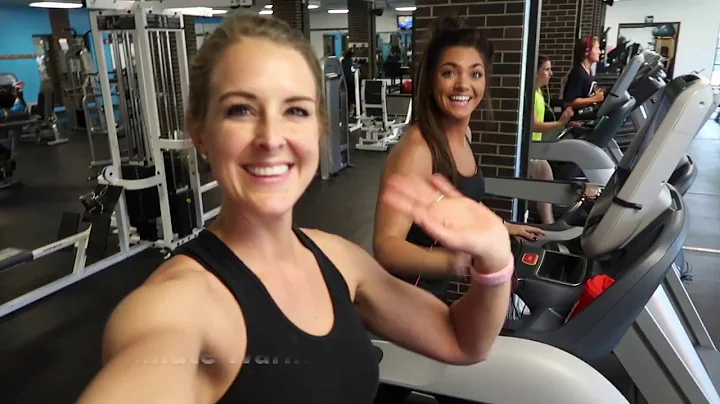 Fit Mom Cupcake Muscle Trains Glutes with Kristie ...