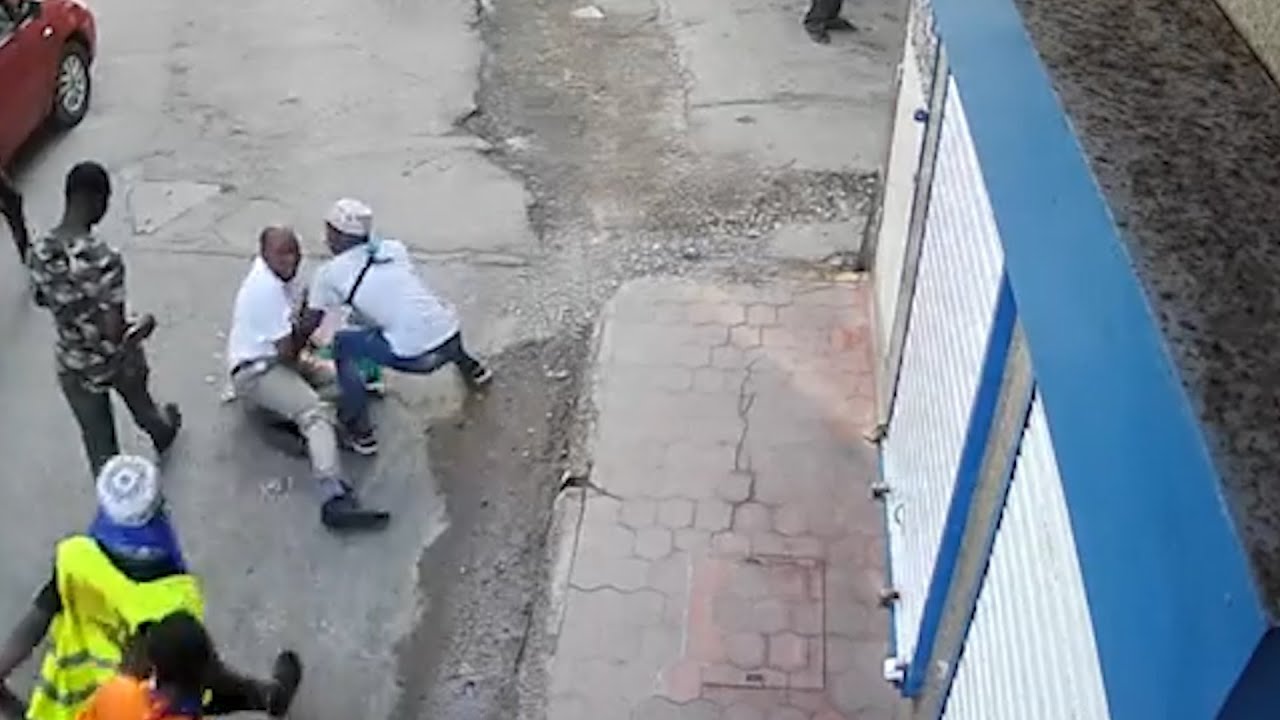 VIDEO ZA PANYA ROAD WAKIPORA WATU MCHANA ZASAMBAA POLISI TANZANIA WANENA SIO MATUKIO YA CHANIKA