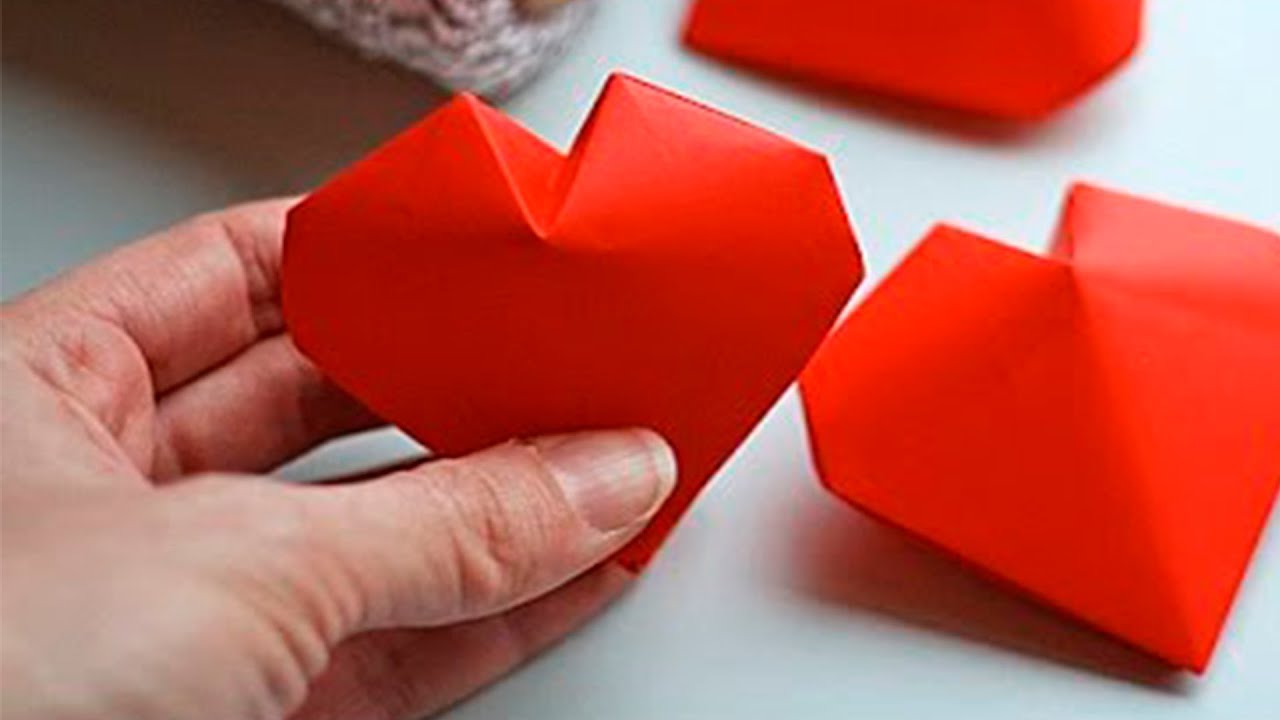 How to make a 3D origami Valentine heart from paper - YouTube