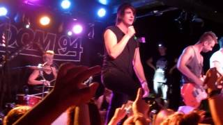 Room 94 - Kiss You One Direction Cover Manchester Academy