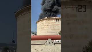 שריפת מיכלית נפט בשטח המפעל של תשתיות נפט בקרית חיים | צילום: דוברות כב&quot;ה