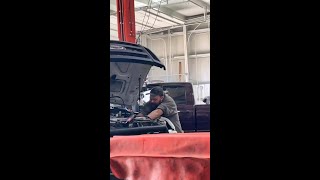 Shania gets us all vibing!