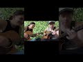 We love a good floor jam🎸 #duo  #acoustic #jam