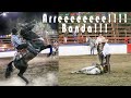 Caballos bailadores dando su mejor paso con  banda