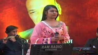 Chori chori koi aaye Chupke Chupke