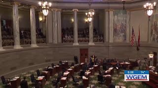 One day left for Missouri lawmakers to decide fate of nearly $50 billion state budget One day left for Missouri lawmakers to decide fate of nearly $50 billion state budget
