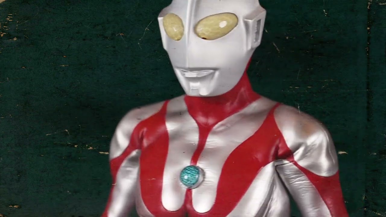 XM Studios Tsuburaya Productions' Ultraman C Type 30cm Premium