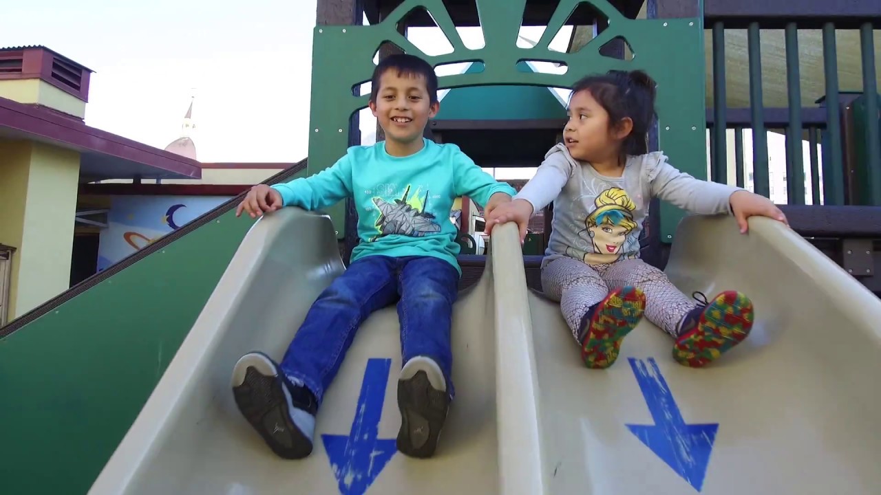 COMPASS FAMILY SERVICES | client story: Martin, Carolina, Carlo & Carolay – 2017