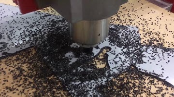 Testando Router CNC 6080 PRO em usinagem de urso (ACM) - CNCMAX