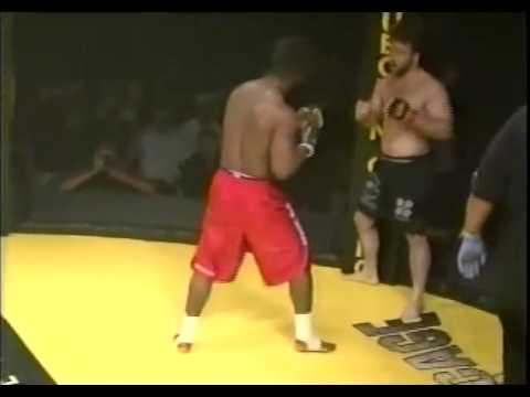 Anthony "Macaco" McDavitt fights Charles "Krazy Horse" Bennet pt2