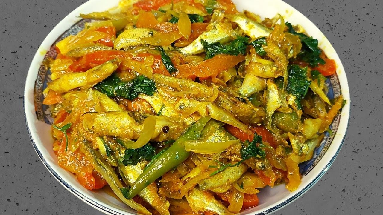 ছোট মাছের হাত মাখানো ঝাল ঝাল  চচ্চড়ি | | Choto Macher Chorchori Recipe | | Tomin's Cooking Center ||