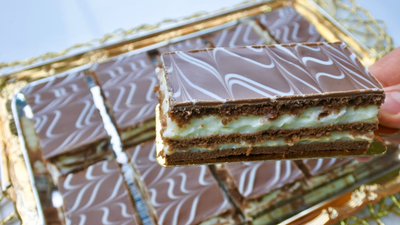 حلوة الطبقات بعجينة العسل بنة زمان 😍بنصف كاس زيت تقطعلك اكثر من اربعين حبة تقول عليها باتيسري