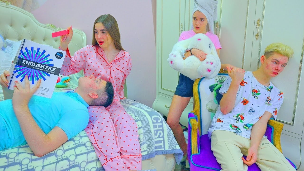 💋 Vrátila se Diana KE SVÉMU BÝVALÉMU PŘÍTELI? | Vtipné dobrodružství Diany a spolužáků