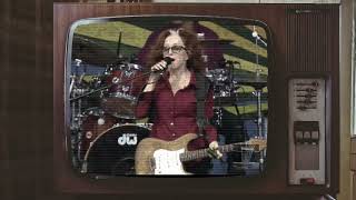 Video-Miniaturansicht von „Bonnie Raitt - Need You Tonight“