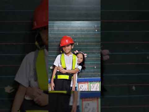 Reuhan As Engineer On School S Career Day 