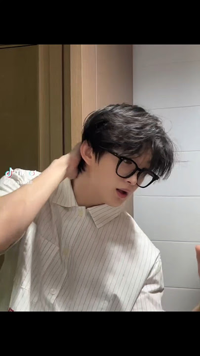 Pliiiiiis lagu iniiiii 😭 keluarkan dari kepala kuuuu