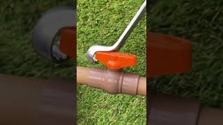 Water valve stuck? Here’s the easiest way to fix it#StuckValveFix #PlumbingHack #EasyUnlock