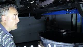 Getriebeölwechsel bei Mini Cooper S R56 Schaltgetriebe, Position der Einfüll- und Auslassschraube