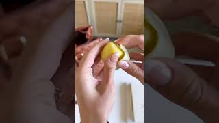 GENIUS Amazon find!🤯 This mini lint roller is THE quick fix for last-minute outfit emergencies