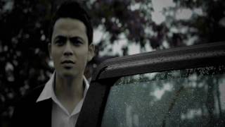 Video thumbnail of "BIAR SAMPAI AKHIR - MERAH feat MARIA  ( Official Music Video )"