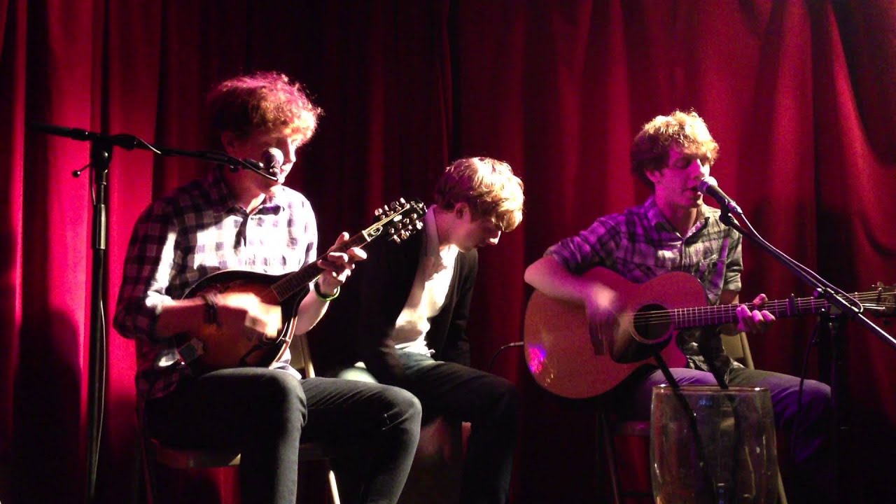 Heavy On The Strawberries - Streetlights Live @ The Camden Head