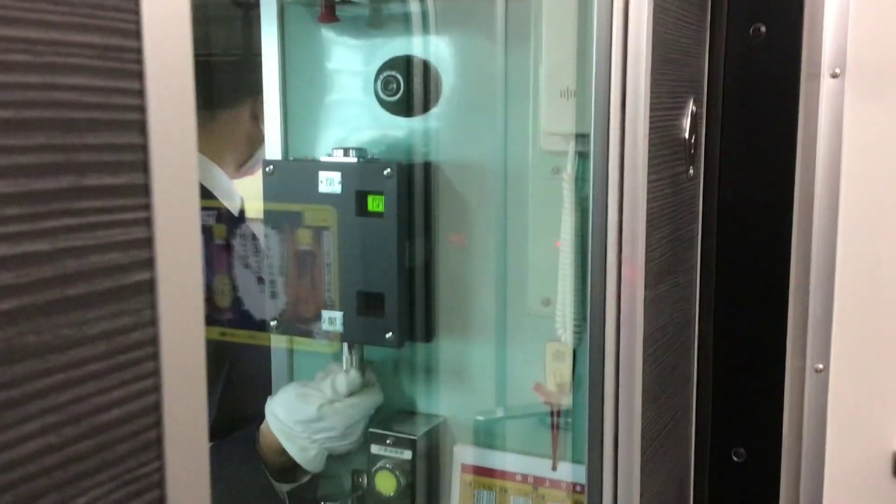 見ずらいけど！相鉄9000系リニューアル車の車掌スイッチが新しくてい