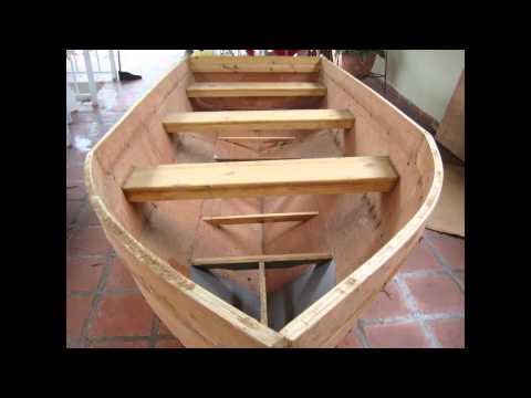 Video: Cómo Construir Un Barco Con Madera Contrachapada