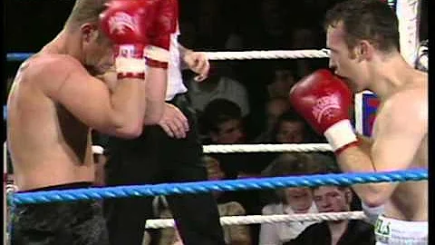 Chris Howarth vs Brian Magee