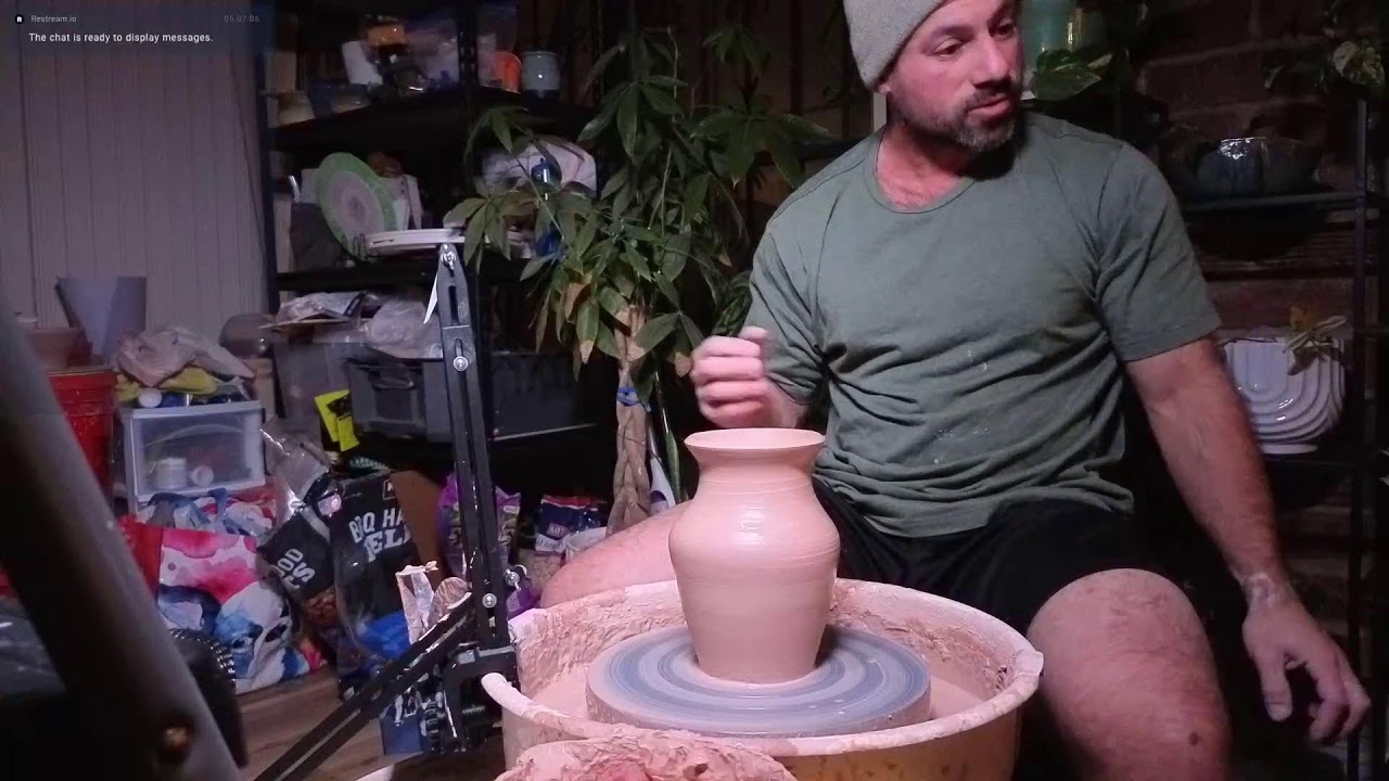Live Throwing Pottery on the Wheel