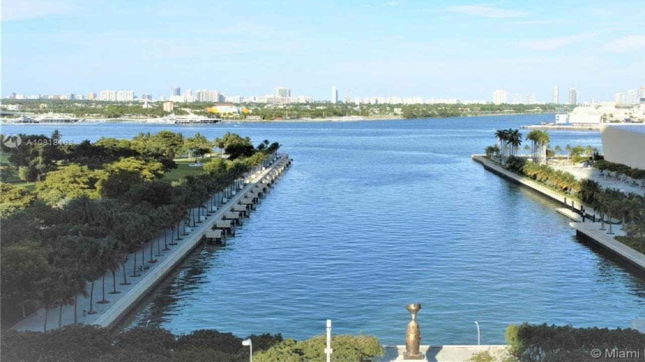 888 Biscayne Blvd, Miami, FL Presented by Shlomo Poston.