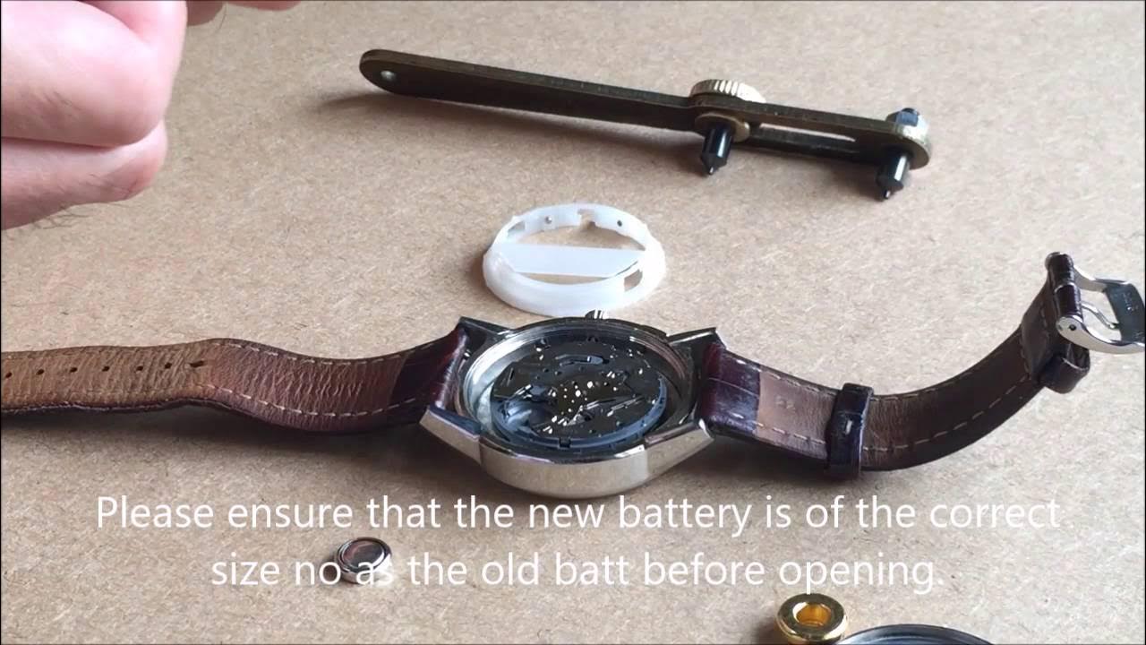 Часы fossil как поменять батарейку How to replace a Fossil watch battery - YouTube