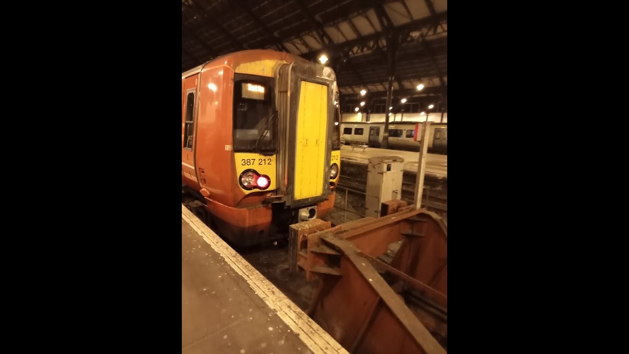 london-victoria-to-brighton-via-littlehampton-on-a-gatwick-express-unit