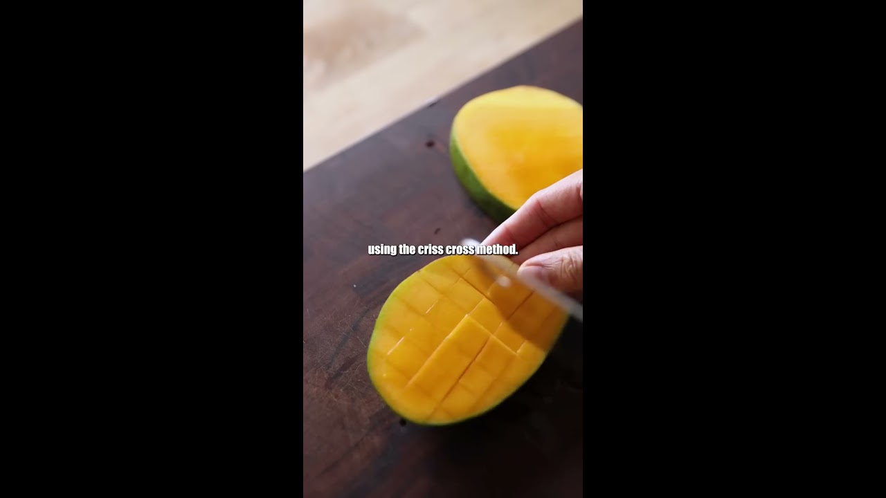 The best way to cut a mango