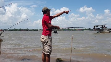 Mồi câu 50k. Vợ chồng vượt sông cái săn tìm điểm câu mới | Săn bắt SÓC TRĂNG |