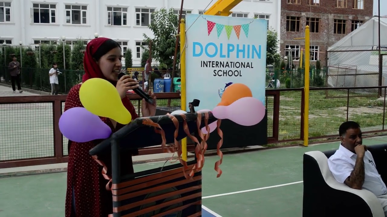 Ridakshi Ganjoo's Journey: A Topper from Dolphin International School Pulwama