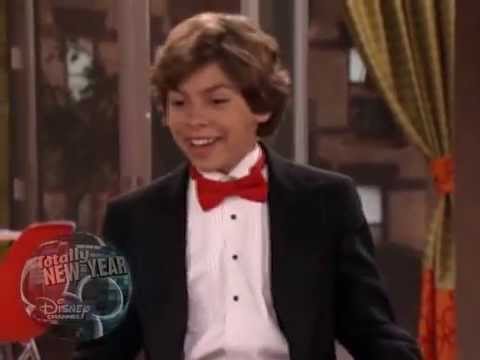 Jake T. Austin - Wizards Of Waverly Place S02E11