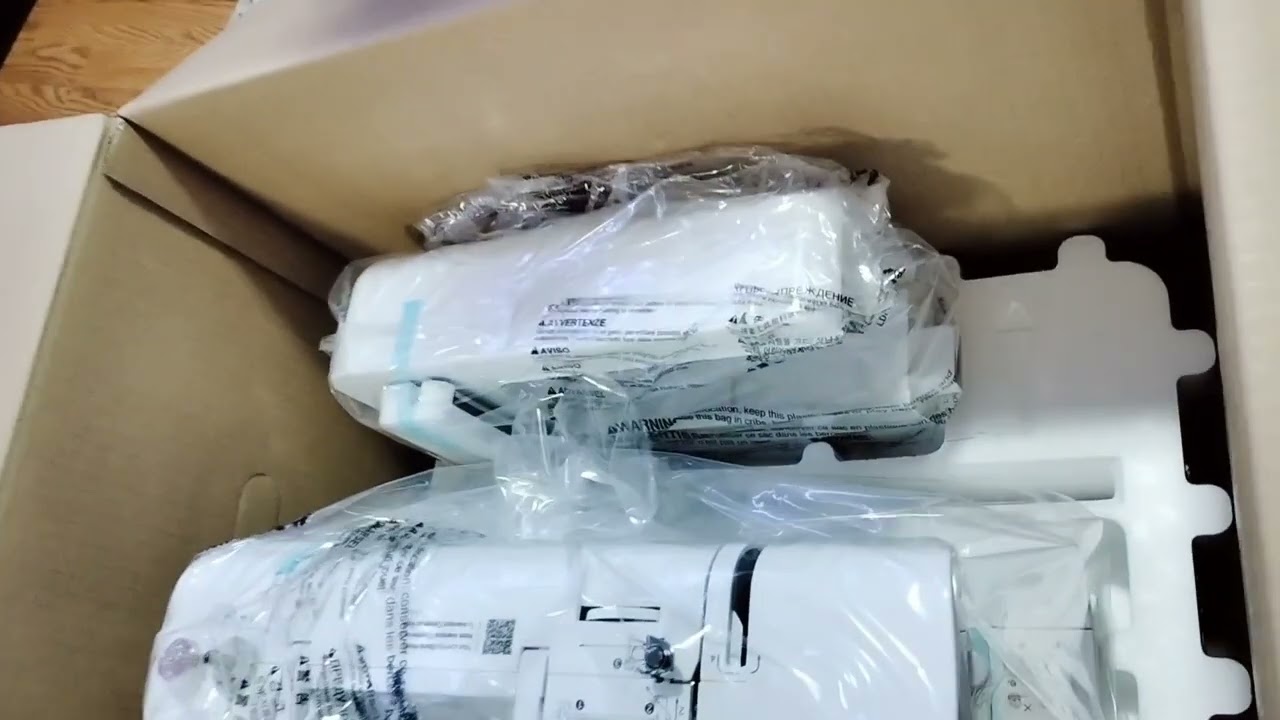 Unboxing Brother SE700 (Embroidery & Sewing machine) 