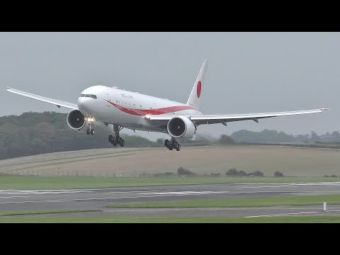 4K] JAPANESE AIR FORCE ONE Boeing 777-300ER | CROSSWIND