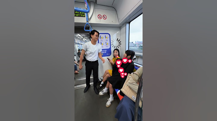 A man's subtle act [CONDA NGUYEN] #condanguyen #kindness #goodman #respect #train