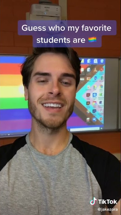 🌈 gay teachers of tiktok! ⭐️ @jakezora 🏳️‍🌈 happy pride month!