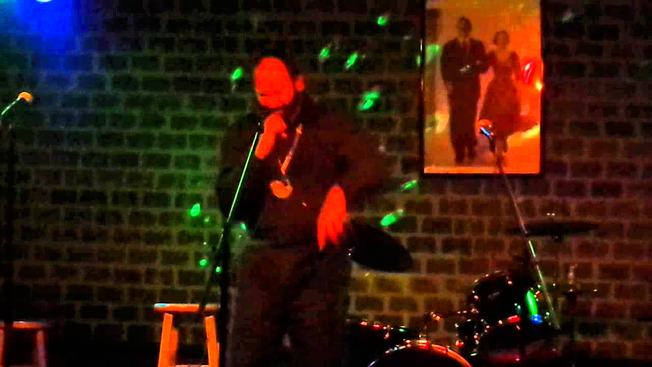 ⁣Lyrical Magician Freestyle Rap at Gracie's Cafe in Elkton Md 11/22/13.