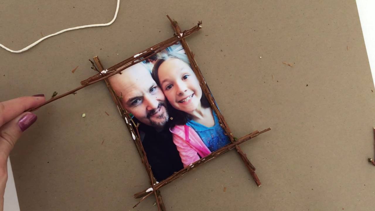 DIY Mini Twig Frame
