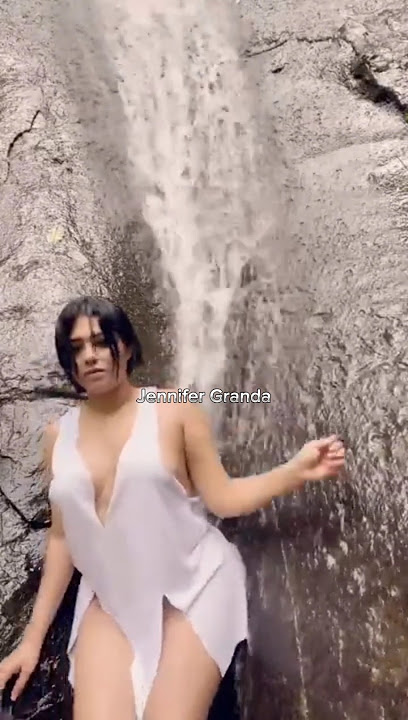 Bañandome en la cascada LaYany Josi Martinez Yanina molina videos #reels #fyp