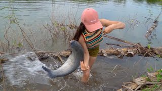 Hook Fishing. Beautiful Girl Fishing Giant Black Carp