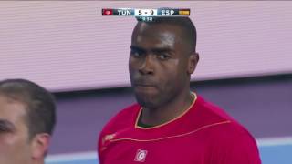No attacker fault and no 7m | Video analysis | IHF Education Centre