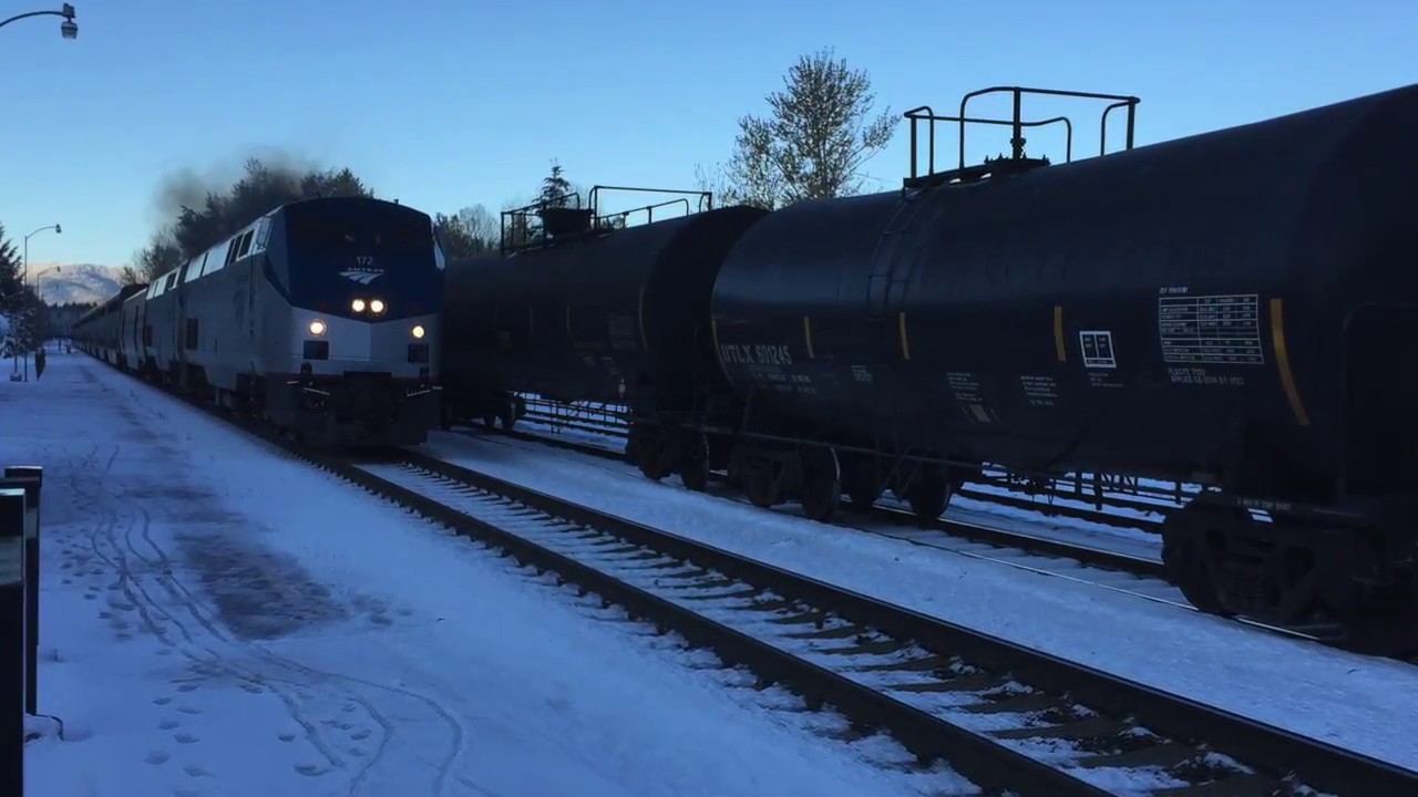 Amtrak Empire Builder West Glacier, MT YouTube