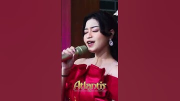 SEKUNTUM MAWAR MERAH - Ria Amelia - ATLANTIS 32
