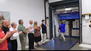 Smithfield’s Donates 35,000 Pounds Of Food For Hungry Montanans Resimi