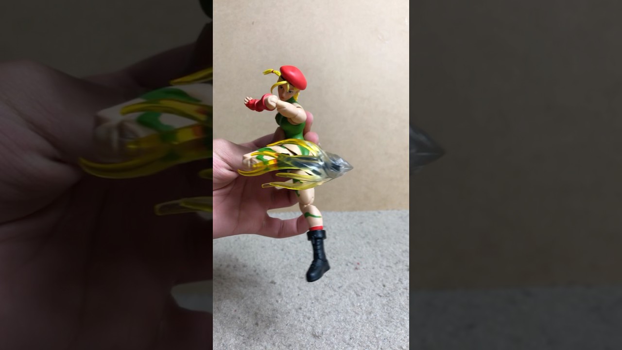 Posing / Unboxing Jada Toys Street Fighter II Cammy 